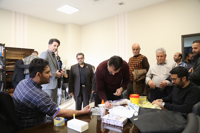استقبال گسترده پرسنل ستاد دانشگاه علوم پزشکی همدان از پویش ملی سلامت