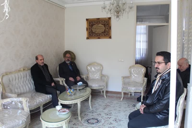 دیدار و دلجویی معاون توسعه دانشگاه از چند تن از بازنشستگان مجموعه 