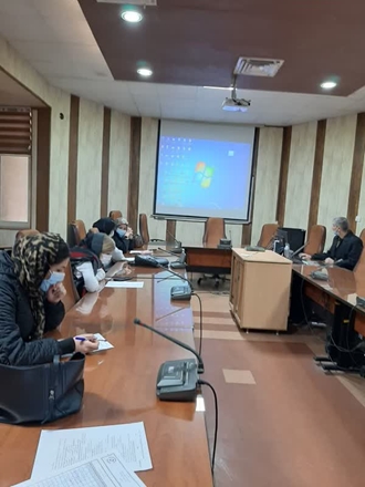 کارگاه آموزشی فعالیت جسمانی در میانسالی در شبکه بهداشت و درمان تویسرکان 