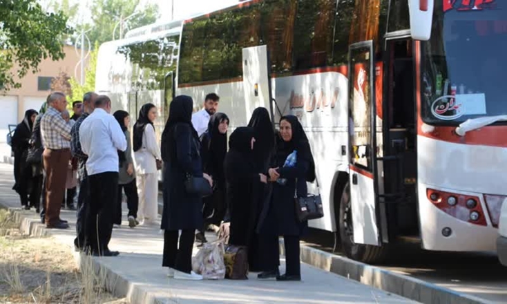 اعزام 216 نفر از دانشجویان دختر به اردوی مشهد مقدس