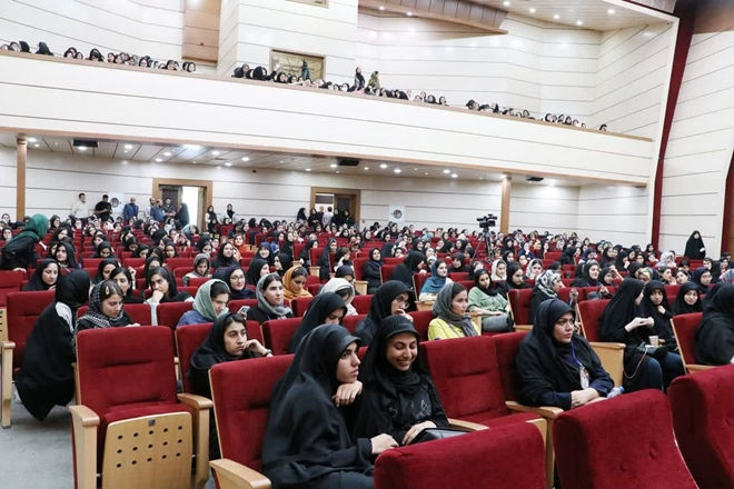 حضور دانشجویان دانشگاه علوم پزشکی همدان در کارگاه‌های  آموزشی، زیارتی « همراه با ستاره‌ها» 