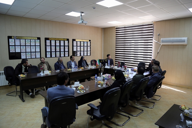 به منظور توسعه رشته در دانشگاه همدان انجام شد: بازدید هیات بورد از امکانات و تجهیزات آزمایشگاهی رشته مهندسی بافت
