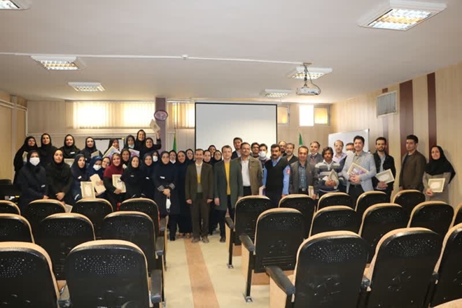 مراسم جشن پایان سال در مرکز آموزشی درمانی سینا برگزار شد