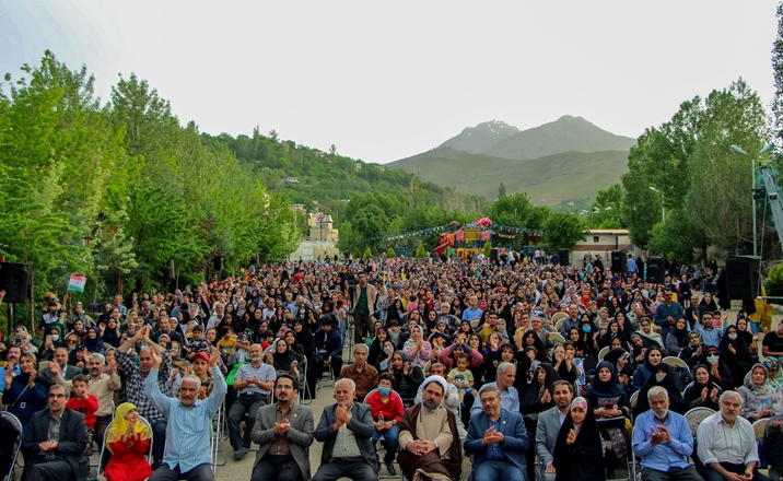 مراسم جشن میلاد امام رئوف، حضرت علی‌بن موسی الرضا(ع) در دانشگاه علوم پزشکی همدان برگزار شد 
