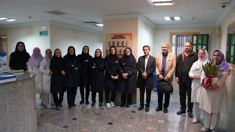 قدردانی و تبریک رییس دانشگاه از پرستاران بیمارستان سینا فرشچیان 
