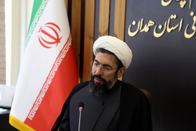 تقویت ایمان و امید در دانشگاه‌ها مهمترین ماموریت دانشگاهیان است