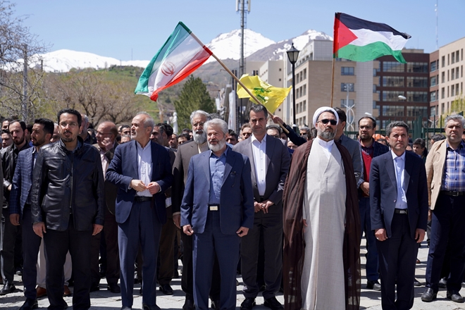 تجمع دانشگاهیان در حمایت از تحقق عملیات وعده صادق در اسراییل 