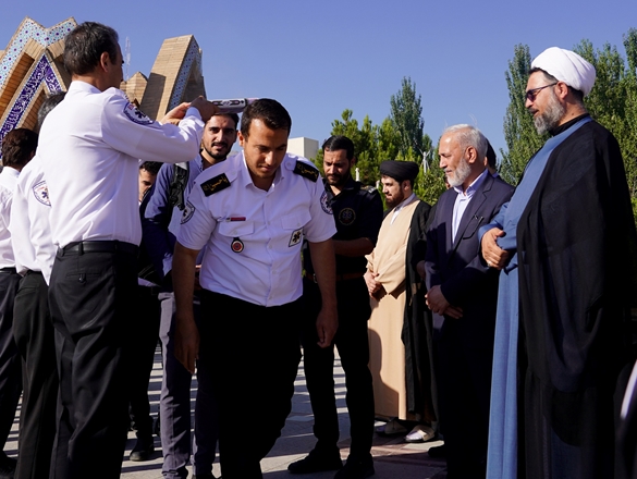 آیین بدرقه کاروان بهداشت و درمان دانشگاه علوم پزشکی همدان جهت ارائه خدمت به زوّار اربعین