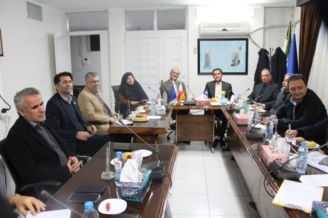 هم اندیشی پیرامون مسائل حوزه پزشکی در نشست مشترک رییس و معاونین دانشگاه با هیئت مدیره سازمان نظام پزشکی همدان