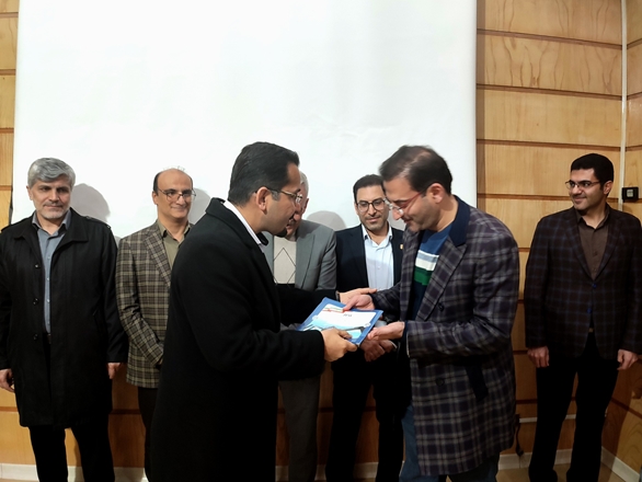 برگزاری آیین تکریم و معارفه رییس بیمارستان بعثت 