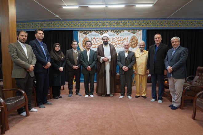 دیدار هیئت رییسه دانشگاه علوم پزشکی همدان با نماینده ولی فقیه در استان و امام جمعه همدان