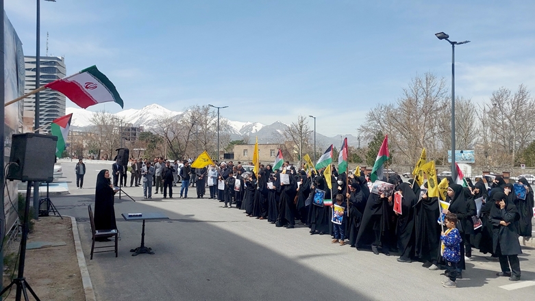 تجمع مردمی و دانشجویی بانوان همدانی در حمایت از زنان و کودکان مظلوم غزه