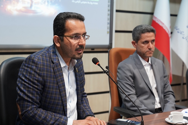 قدردانی معاون توسعه مدیریت و منابع دانشگاه از تدوین کتاب شاخص «استوار در مسیر خدمت»