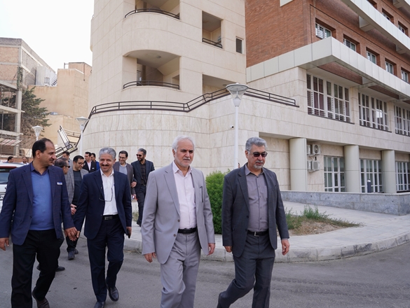 بازدید سرپرست دانشگاه علوم پزشکی همدان از مرکز تخصصی و فوق تخصصی کودکان اکباتان