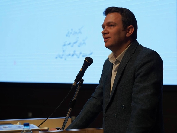 مکمل‌های پروتئینی در مردان: راهی به‌سوی قدرت یا خطراتی که نباید نادیده گرفت؟