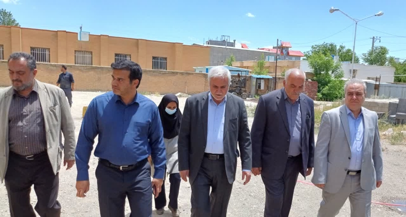 تکمیل پروژه بیمارستان رزن با جدیت دنبال می‌شود