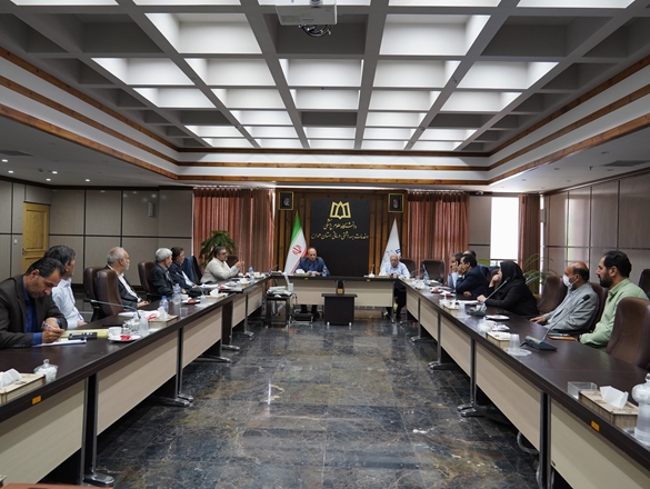 تأکید رئیس مجمع خیرین  سلامت استان همدان: آموزش و پیشگیری، اولویت نخست در سراسر استان