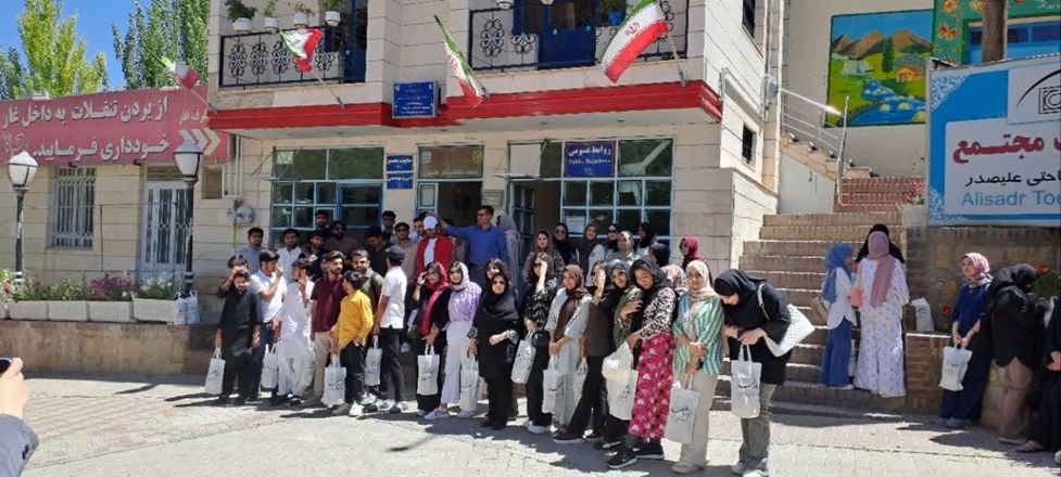 اولین اردوی تفریحی-فرهنگی دانشجویان بین‌الملل دانشگاه علوم پزشکی همدان برگزار شد