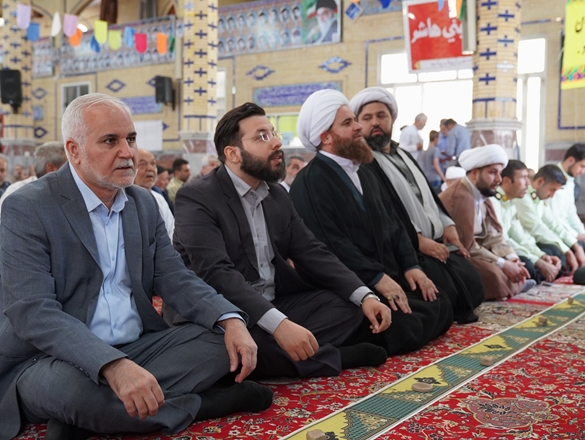 گزارش تصویری حضور رئیس دانشگاه علوم پزشکی همدان در نماز جمعه کبودرآهنگ