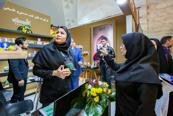  ایران فارما پلی برای توسعه تعاملات علمی و تجاری داروسازی است