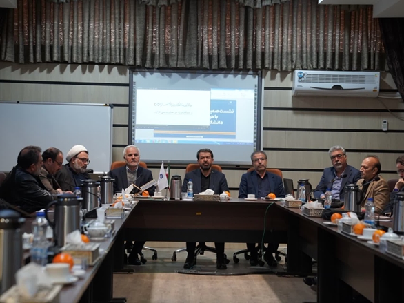 استاندار همدان: تمرکز بر سلامت روان شهروندان و احیای بازار در دوران پسا جنگ
