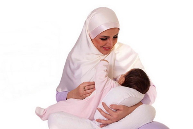 تغذیه انحصاری با شیر مادر، بهترین سرمایه‌گذاری برای سلامت نوزاد است