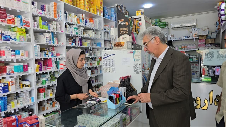 نظارت میدانی بر فعالیت داروخانه‌های ازندریان؛ برخورد با تخلف در ارائه خدمات بدون حضور مسئول فنی