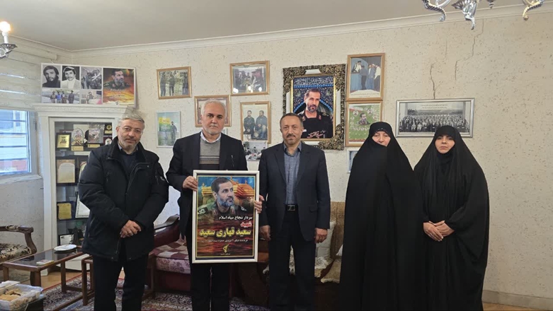 دیدار رئیس و مدیر امور ایثارگران دانشگاه علوم پزشکی همدان با خانواده شهید سعید قهاری