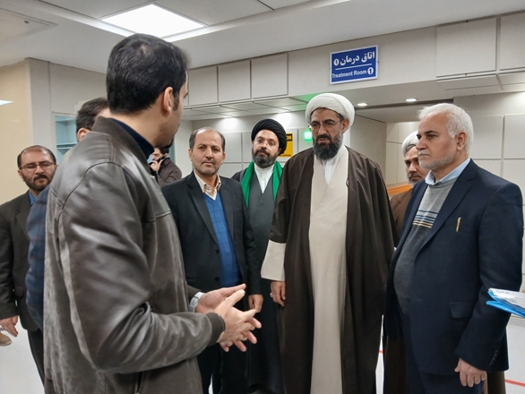 گزارش تصویری بازدید نماینده ولی فقیه در استان و رییس دانشگاه از مرکز جامع سرطان