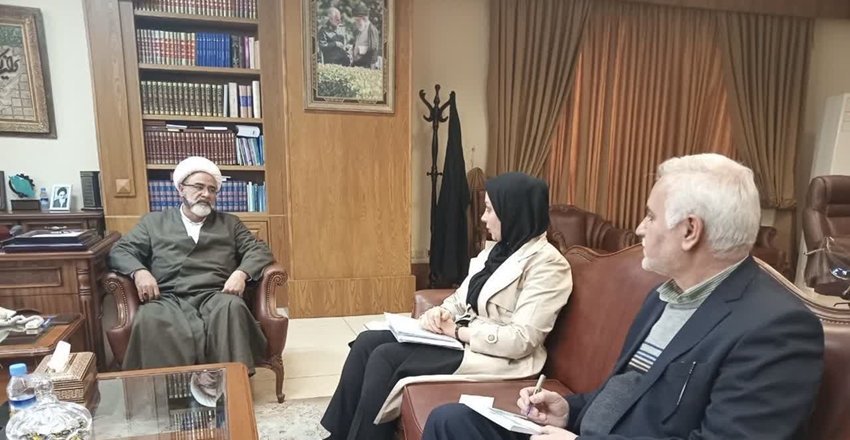 نشست مشترک رییس و مدیر امور حقوقی و املاک دانشگاه با رییس دیوان عدالت اداری 