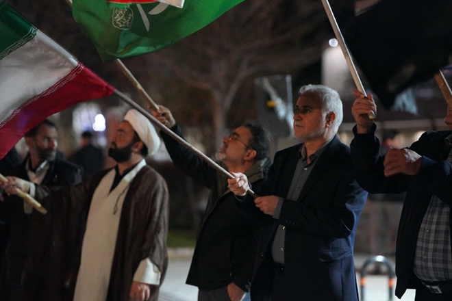 گزارش تصویری حضور پر شور خانواده دانشگاه علوم پزشکی همدان در حمایت از رزمندگان جمهوری اسلامی در موکب شهدای سلامت 