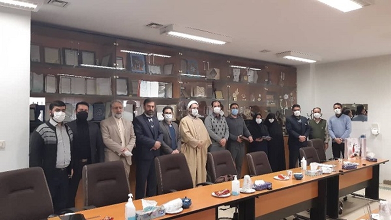 از همکاران ایثارگر مجتمع آموزشی درمانی بعثت قدردانی و تجلیل شد