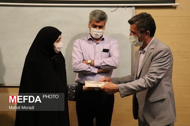 فعالیت های کارکنان شاغل در معاونت فرهنگی و دانشجویی بسیار ارزشمند و موثر است