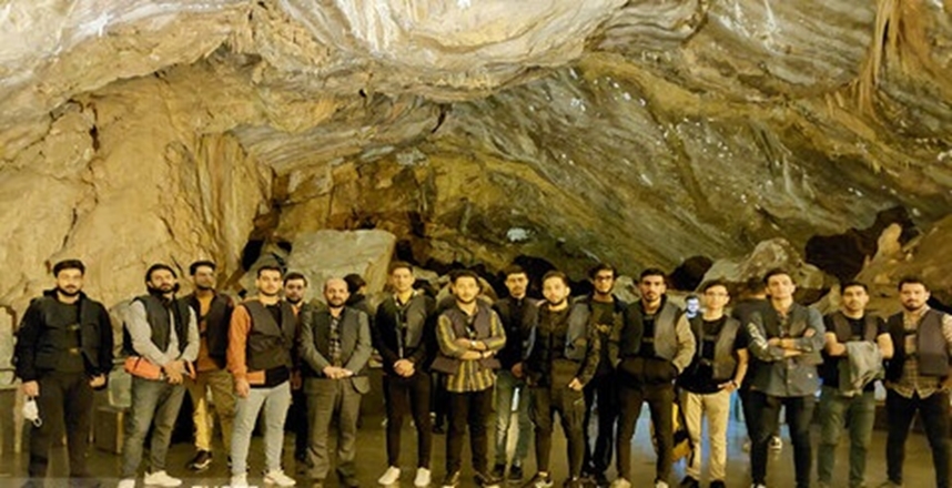 اردوی سیاحتی غار علیصدر برگزار شد