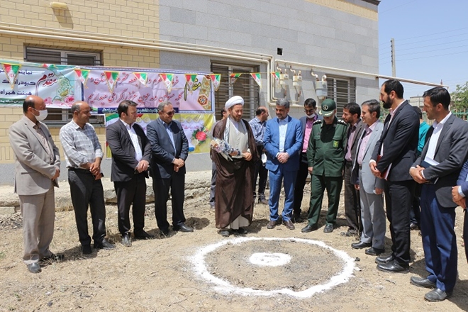 آیین کلنگ‌زنی انبار دارویی مرکز بهداشت شهرستان کبودراهنگ