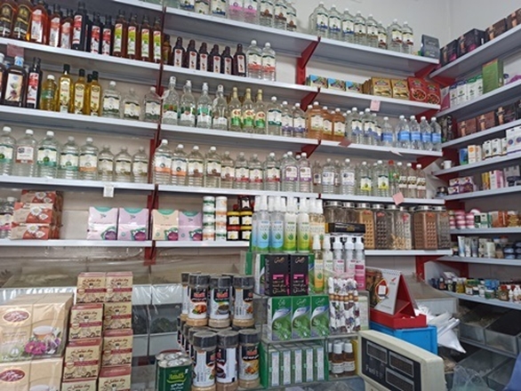 گشت مشترک و سرزده تیم نظارتی مدیریت فرآورده های طبیعی و مکمل های معاونت غذا و دارو در تویسرکان