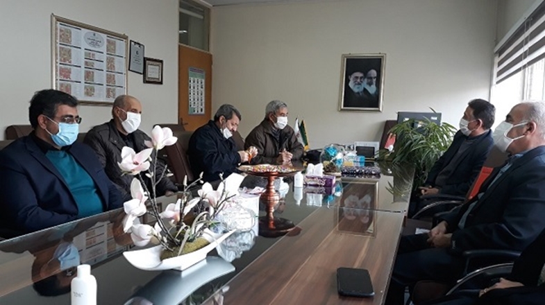 دیدار اعضای مجمع خیرین سلامت با رئیس مرکز بهداشت شهرستان همدان
