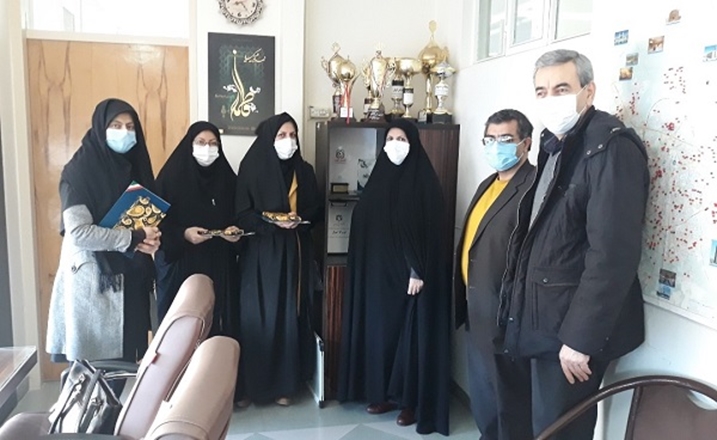 تجلیل از برگزیدگان جشنواره قرآنی هدهد در مرکز بهداشت همدان