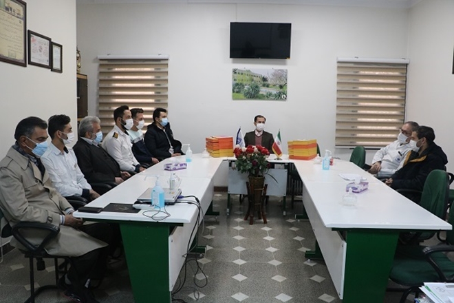 تقدیر از جانبازان شاغل و کارکنان حفاظت فیزیکی در مرکز آموزشی درمانی سینا فرشچیان