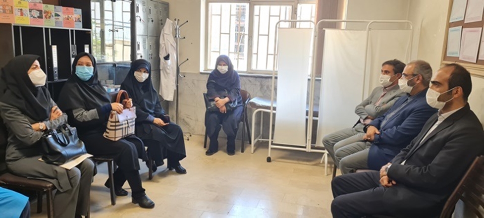 بازدید معاون آموزشی دانشگاه از مراکز جامع سلامت همدان