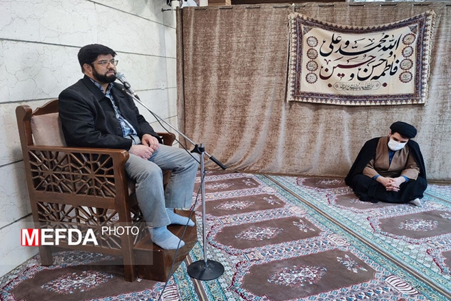 برگزاری محفل انس با قرآن کریم در نمازخانه پردیس دانشگاه
