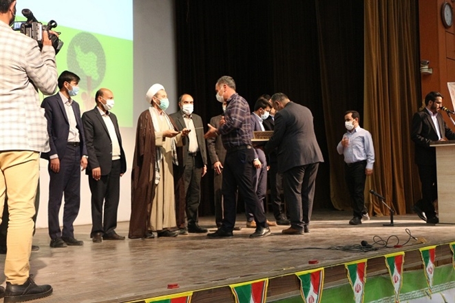 همایش ایران جوان بمان در شهرستان کبودراهنگ