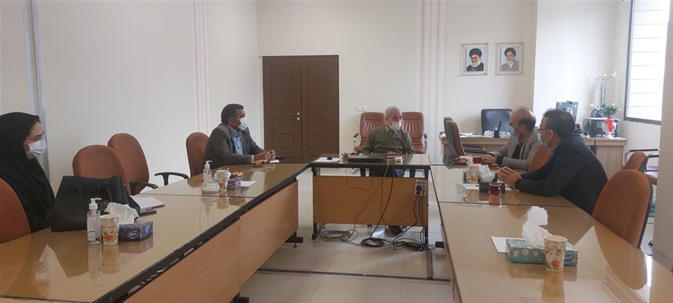 جلسه سرپرست معاونت تحقیقات و فناوری دانشگاه با رییس شبکه بهداشت و درمان فامنین