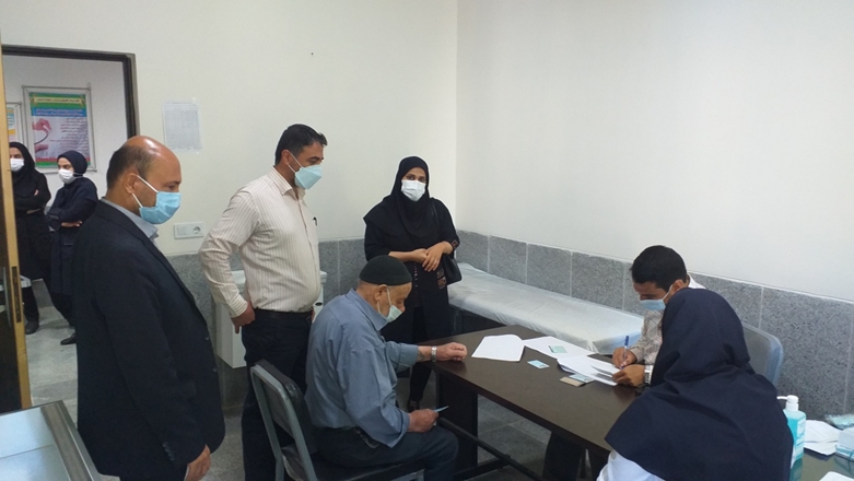 راه‌اندازی مرکز تجمیعی واکسیناسیون کرونا در شهرستان تویسرکان