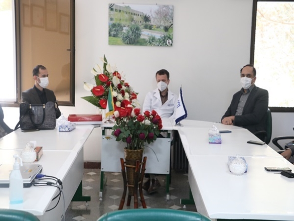 حضور مسئولین مرکز قلب و عروق فرشچیان جهت عرض تبریک به مدیر مرکز آموزشی درمانی سینا(فرشچیان)