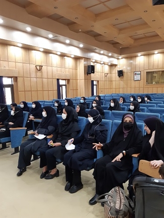 برگزاری کلاس هنر فرزندپروری و همسرداری در مجتمع آموزشی درمانی بعثت