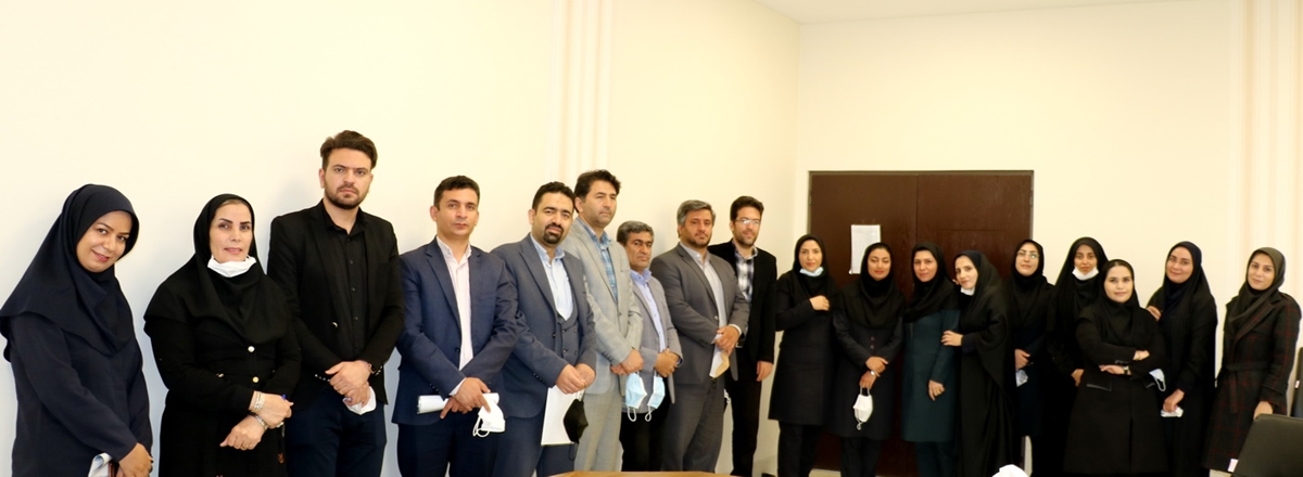 تجلیل از مددکاران اجتماعی دانشگاه علوم پزشکی همدان در معاونت درمان