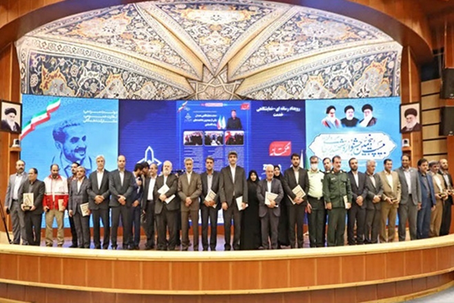 اختتامیه بیست و پنجمین جشنواره شهید رجایی همدان/تجلیل از دانشگاه به عنوان دستگاه‌ اجرایی برتر در ارزیابی عملکرد سال 1400