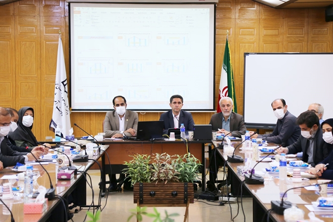 نشست صمیمانه دکتر مجذوبی با مدیران مراکز تحقیقاتی دانشگاه