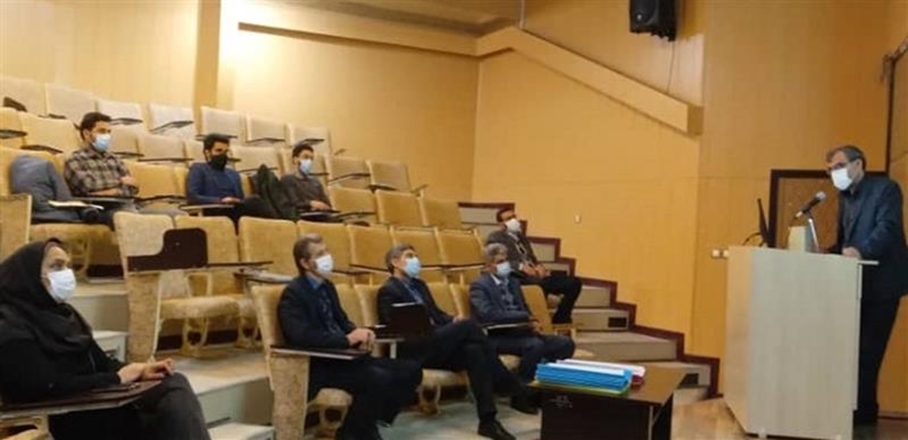 برگزاری کارگاه توجیهی آئین نامه رفتار و پوشش حرفه ای و انضباطی دانشجویان دانشکده پیراپزشکی